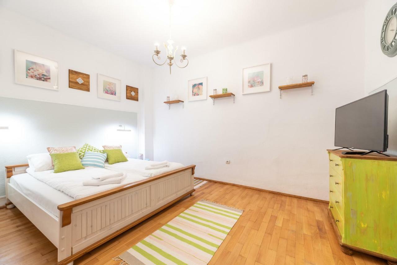 Bonton Apartments Sibiu Extérieur photo
